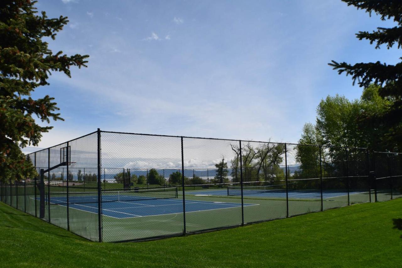 Tennis Court Condo Garden City Exterior photo