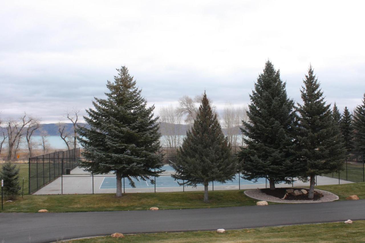 Tennis Court Condo Garden City Exterior photo